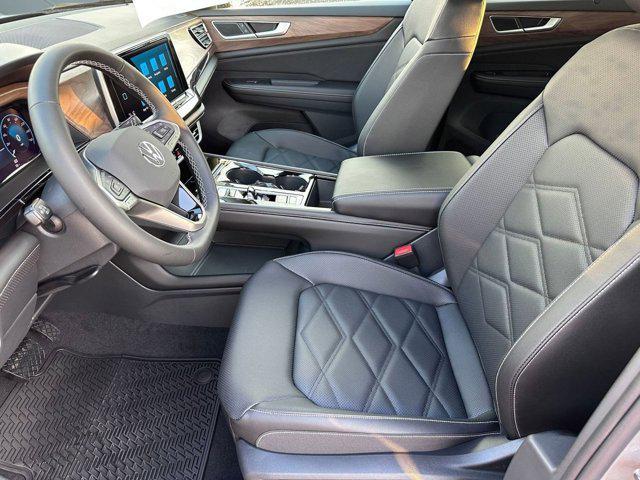 new 2026 Volkswagen Atlas car, priced at $45,491
