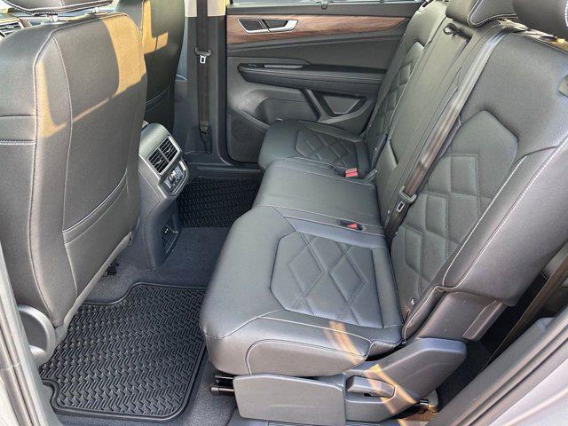 new 2026 Volkswagen Atlas car, priced at $45,491