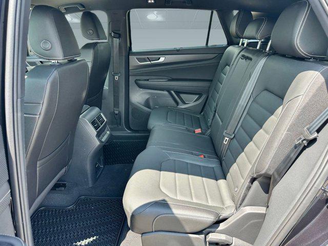 new 2026 Volkswagen Atlas Cross Sport car, priced at $48,711