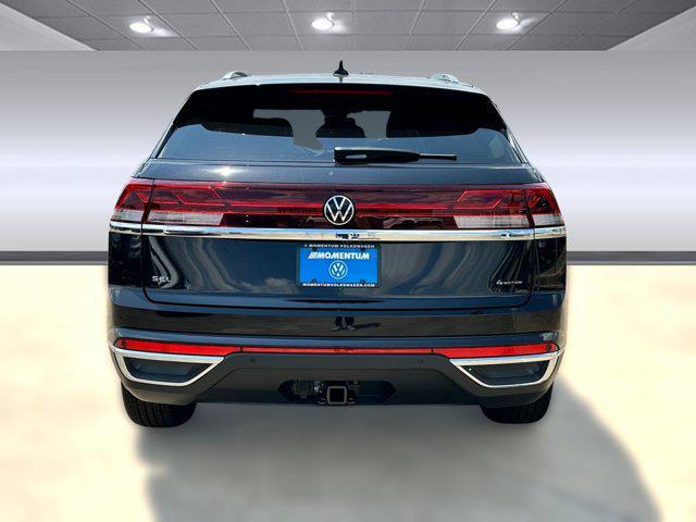 new 2026 Volkswagen Atlas Cross Sport car, priced at $48,711