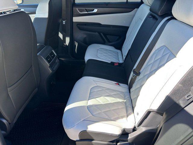 new 2026 Volkswagen Atlas Cross Sport car, priced at $54,261