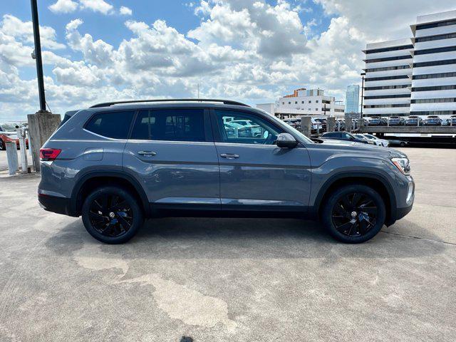 new 2026 Volkswagen Atlas car, priced at $45,981