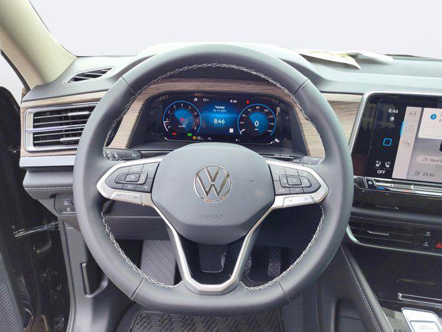 new 2025 Volkswagen Atlas car, priced at $49,671