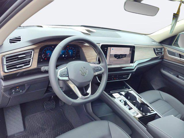 new 2025 Volkswagen Atlas car, priced at $49,671
