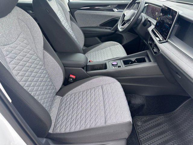 new 2026 Volkswagen Tiguan car, priced at $32,431