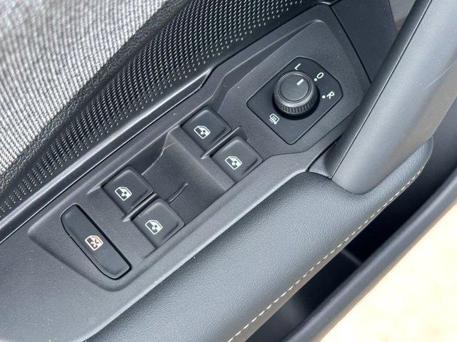 new 2026 Volkswagen Tiguan car, priced at $32,431