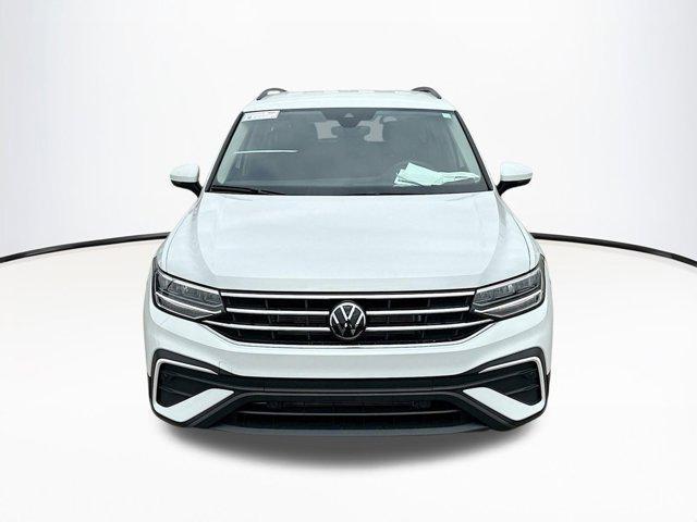 new 2024 Volkswagen Tiguan car, priced at $29,331