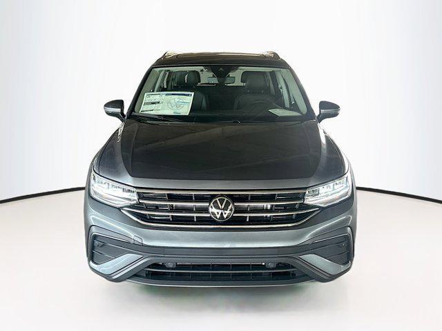 new 2024 Volkswagen Tiguan car, priced at $33,201