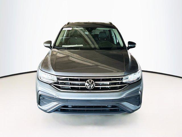 new 2024 Volkswagen Tiguan car, priced at $32,071