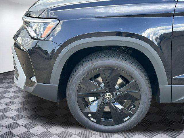 new 2025 Volkswagen Taos car, priced at $29,871