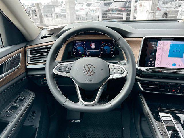 new 2024 Volkswagen Atlas car, priced at $43,022