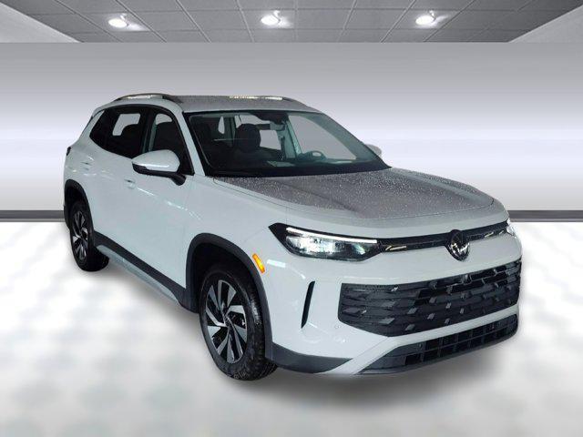 new 2025 Volkswagen Tiguan car, priced at $30,551
