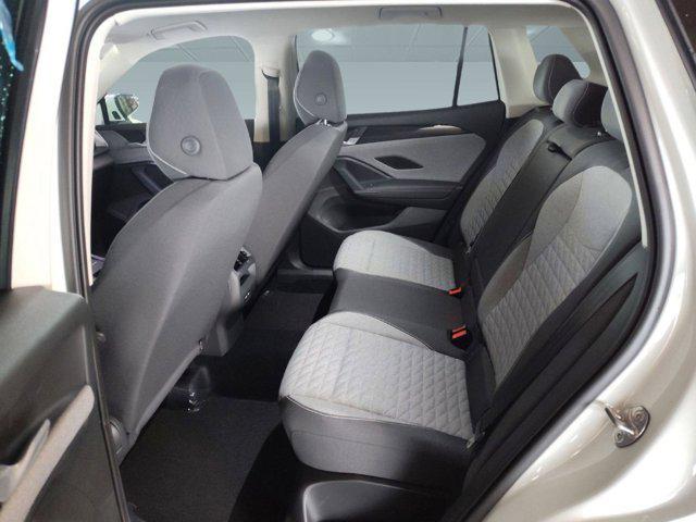 new 2025 Volkswagen Tiguan car, priced at $30,551