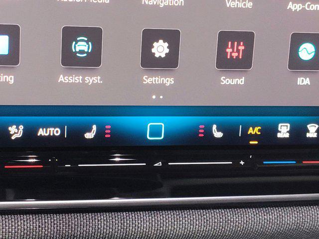 new 2025 Volkswagen Tiguan car, priced at $30,551