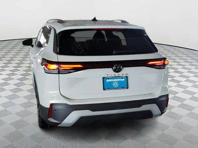 new 2025 Volkswagen Tiguan car, priced at $30,551