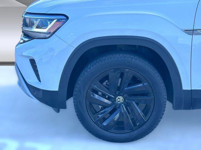 used 2022 Volkswagen Atlas Cross Sport car, priced at $26,999