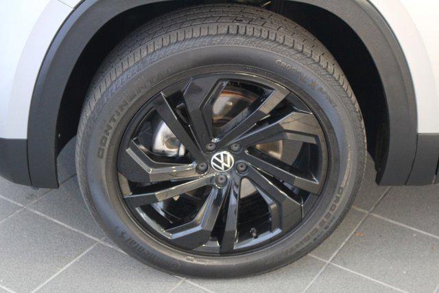 used 2022 Volkswagen Atlas car, priced at $25,499