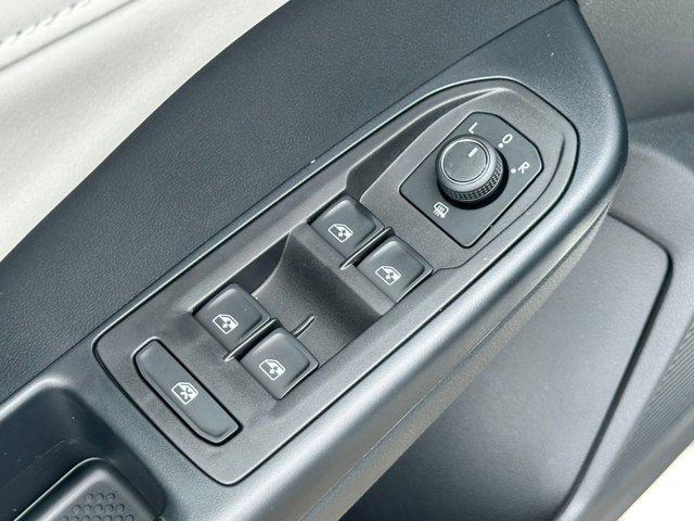 new 2025 Volkswagen Taos car, priced at $29,552