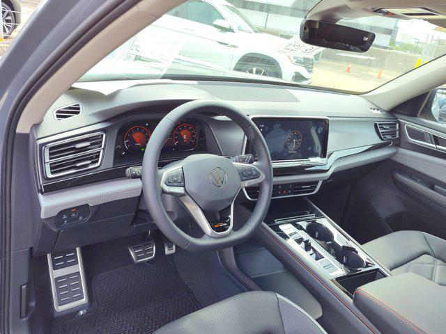 new 2025 Volkswagen Atlas car, priced at $48,611