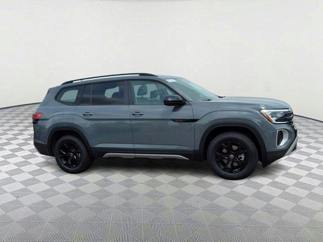 new 2025 Volkswagen Atlas car, priced at $48,611