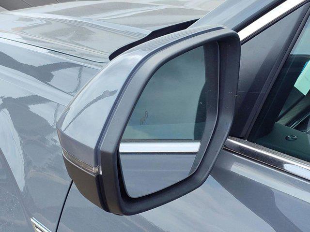 new 2025 Volkswagen Atlas car, priced at $50,402