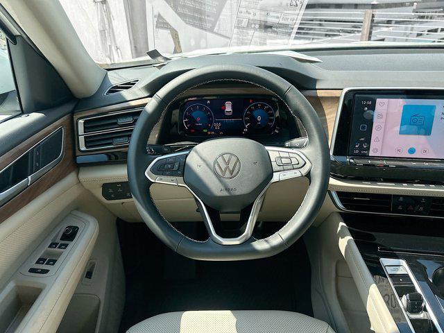 new 2024 Volkswagen Atlas car, priced at $43,582