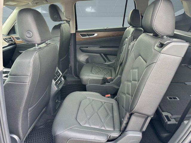 new 2026 Volkswagen Atlas car, priced at $46,311