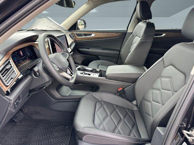 new 2026 Volkswagen Atlas car, priced at $46,311
