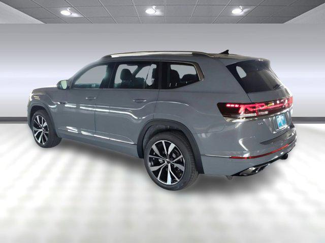 new 2025 Volkswagen Atlas car, priced at $50,582