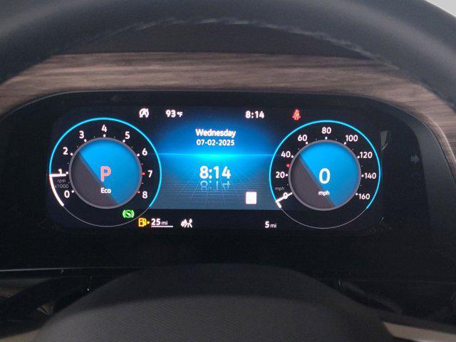 new 2025 Volkswagen Atlas car, priced at $50,582