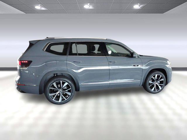 new 2025 Volkswagen Atlas car, priced at $50,582