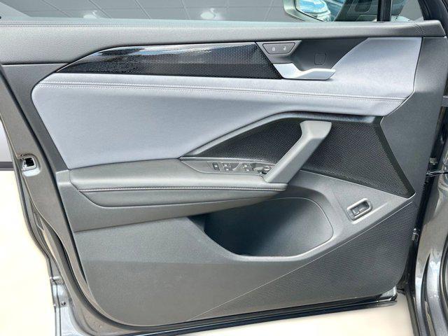 new 2025 Volkswagen Tiguan car, priced at $34,181