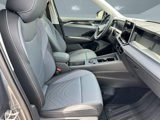 new 2025 Volkswagen Tiguan car, priced at $34,181