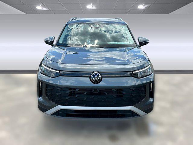 new 2025 Volkswagen Tiguan car, priced at $34,181