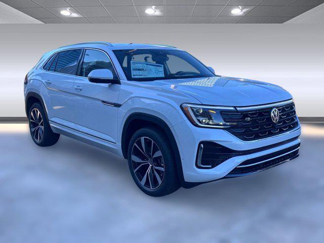 new 2026 Volkswagen Atlas Cross Sport car, priced at $54,861