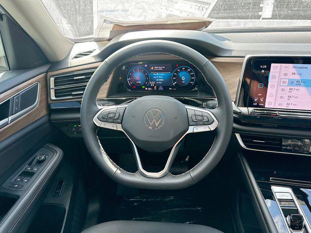 new 2024 Volkswagen Atlas car, priced at $43,022