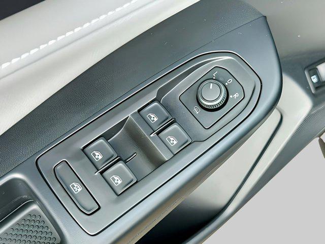 new 2024 Volkswagen Taos car, priced at $26,992
