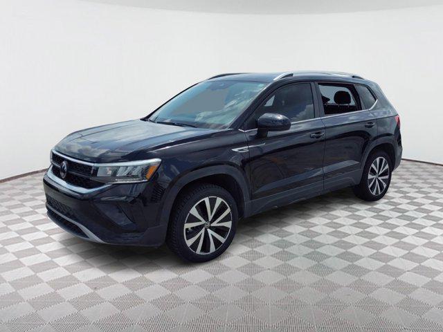 new 2024 Volkswagen Taos car, priced at $26,992