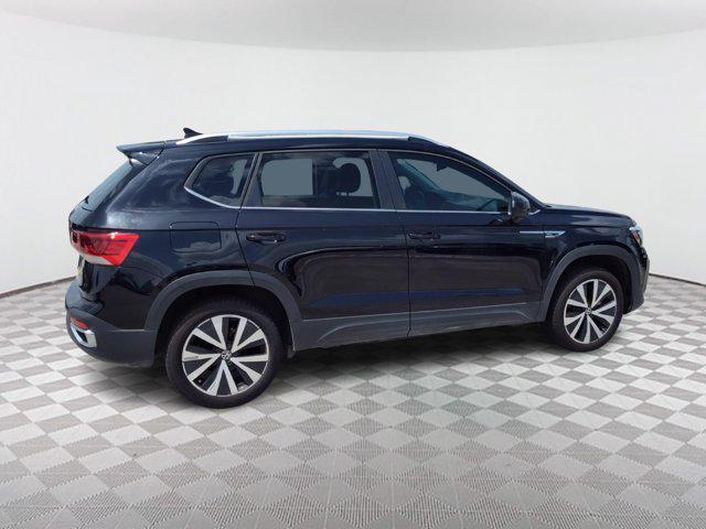 new 2024 Volkswagen Taos car, priced at $26,992