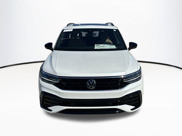 new 2024 Volkswagen Tiguan car, priced at $35,261