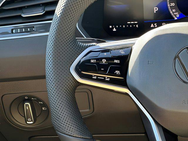 new 2024 Volkswagen Tiguan car, priced at $35,262