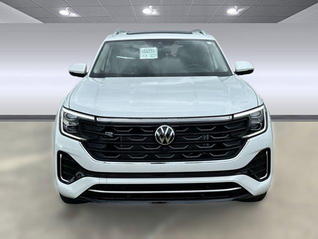new 2025 Volkswagen Atlas car, priced at $53,831