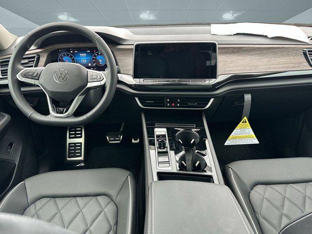 new 2025 Volkswagen Atlas car, priced at $53,831