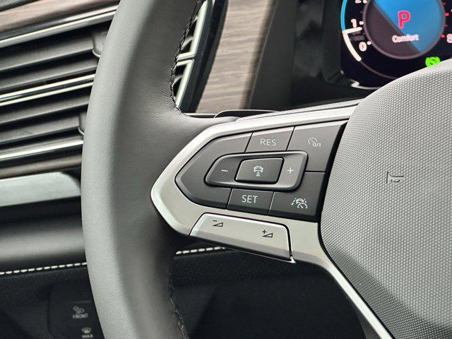 new 2025 Volkswagen Atlas car, priced at $54,181