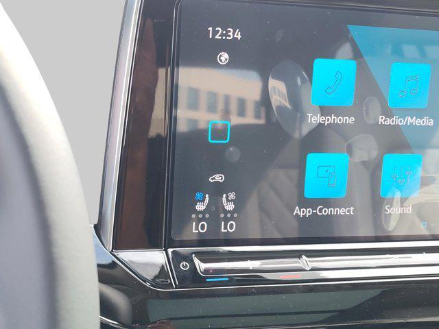 new 2025 Volkswagen Atlas car, priced at $54,781