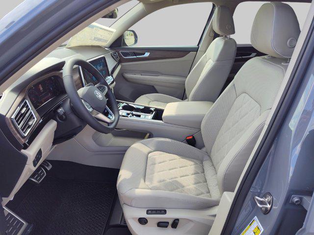 new 2025 Volkswagen Atlas car, priced at $54,781