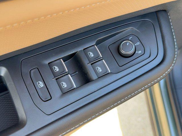 new 2026 Volkswagen Atlas Cross Sport car, priced at $51,511