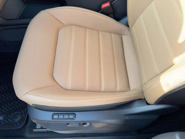 new 2026 Volkswagen Atlas Cross Sport car, priced at $51,511