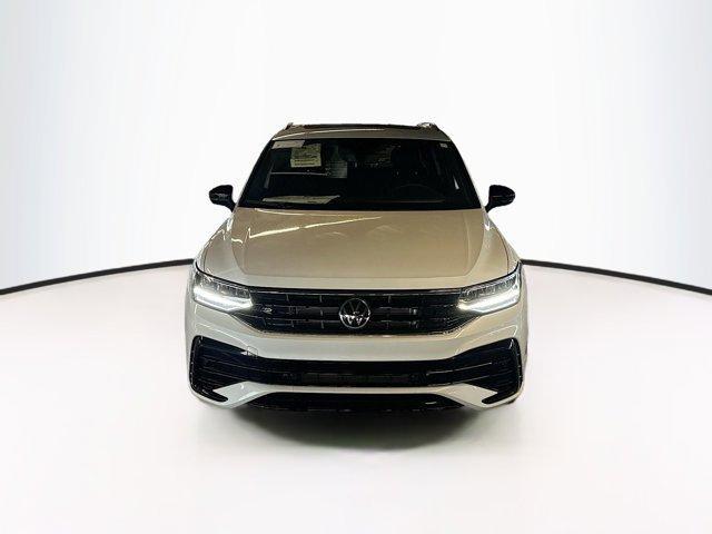 new 2024 Volkswagen Tiguan car, priced at $36,383