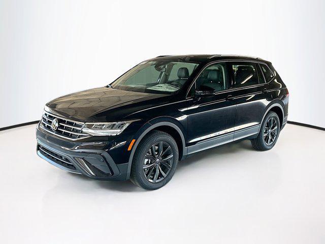 new 2024 Volkswagen Tiguan car, priced at $33,201